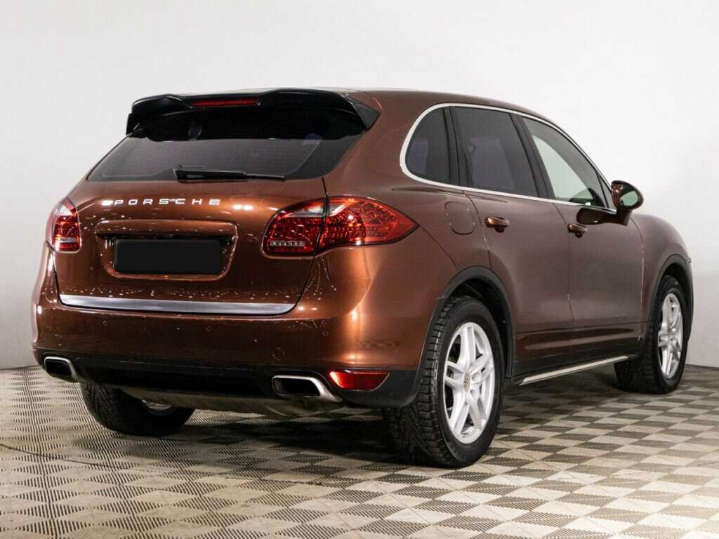 Porsche Cayenne с пробегом — 2010 год. Фото: #3