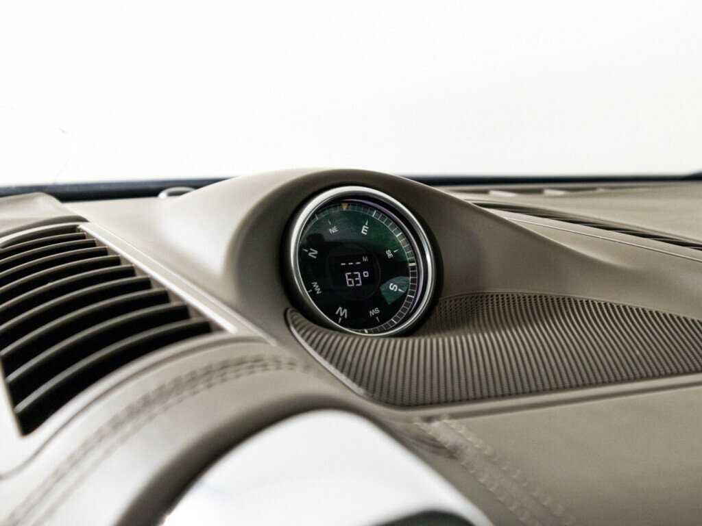 Porsche Cayenne с пробегом — 2010 год. Фото: #16