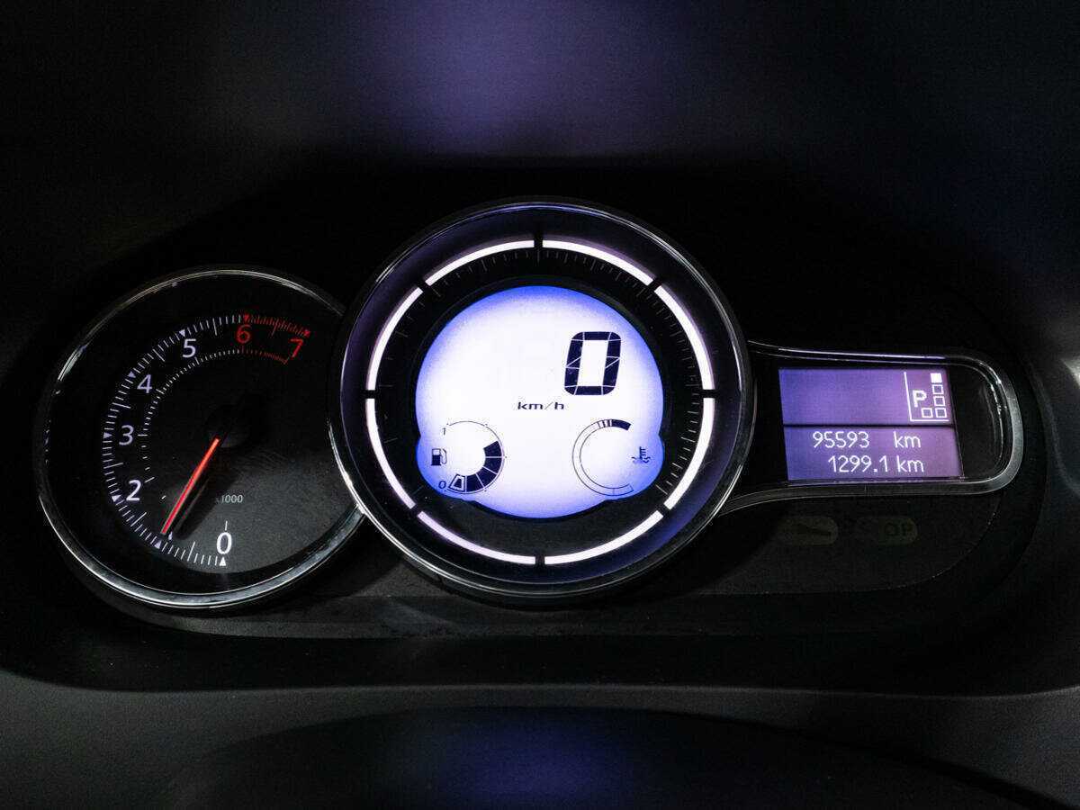 Renault Megane с пробегом — 2014 год. Фото: #11