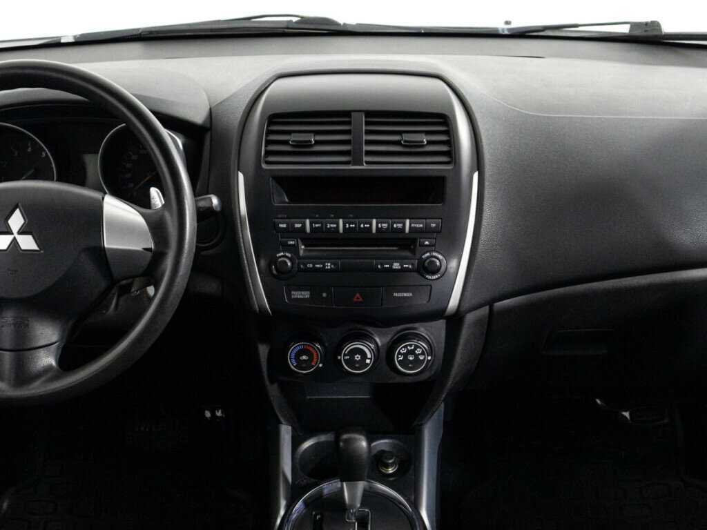 Mitsubishi ASX с пробегом — 2012 год. Фото: #13