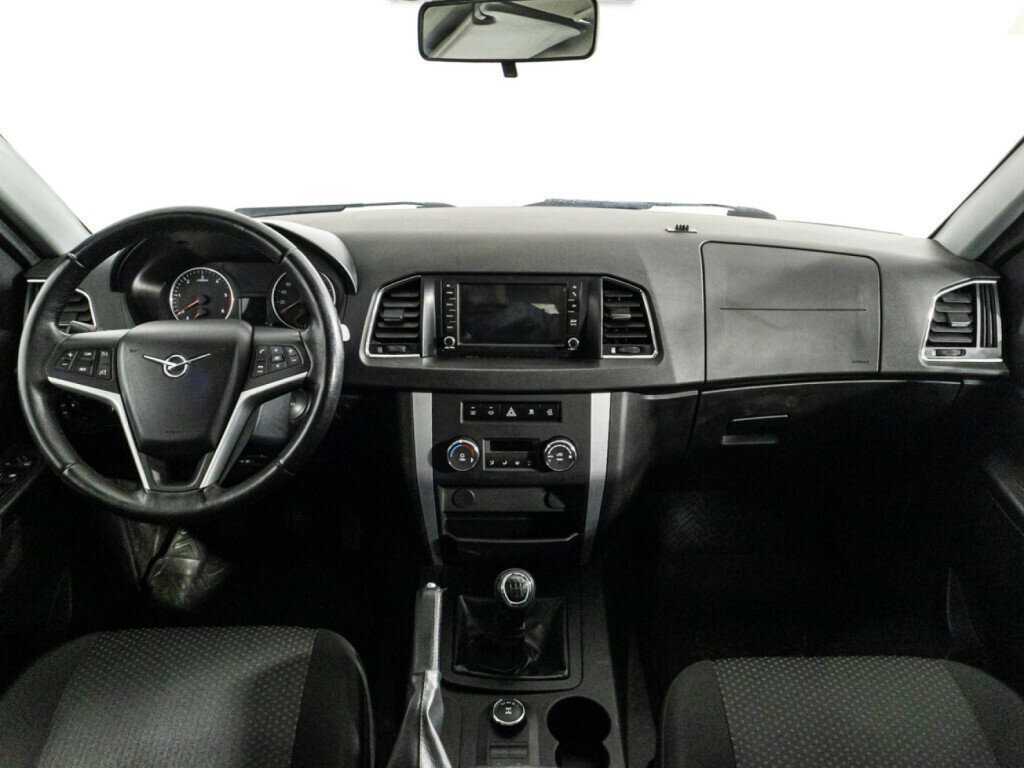 УАЗ Patriot с пробегом — 2018 год. Фото: #10