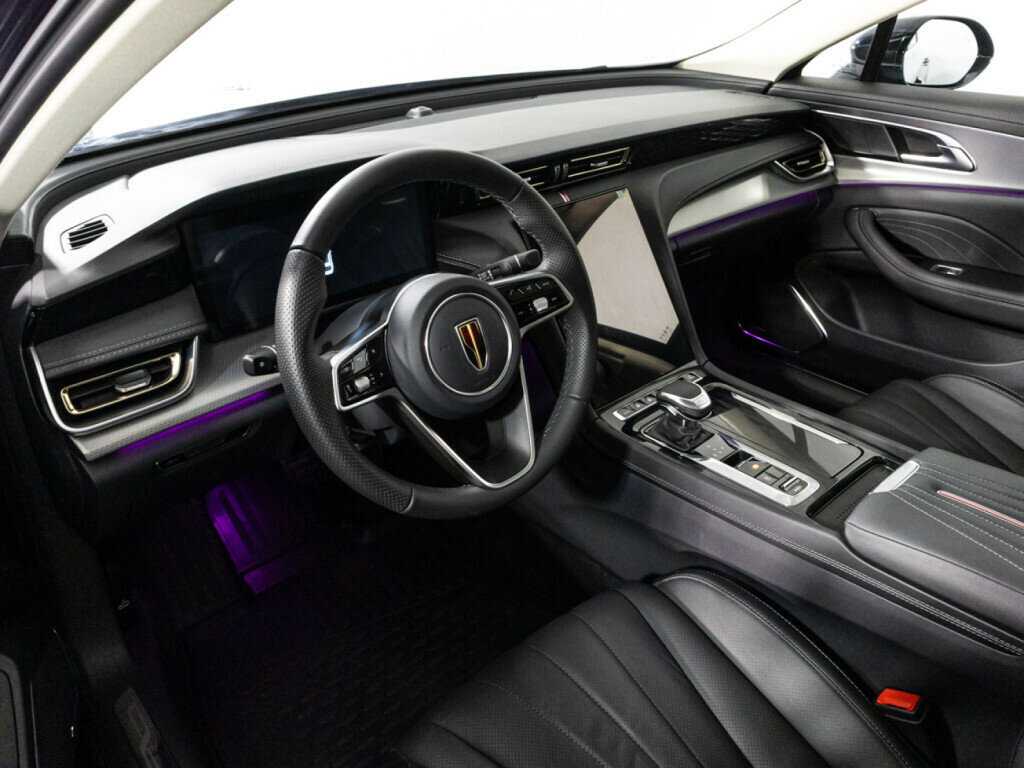 Hongqi H5 с пробегом — 2023 год. Фото: #10