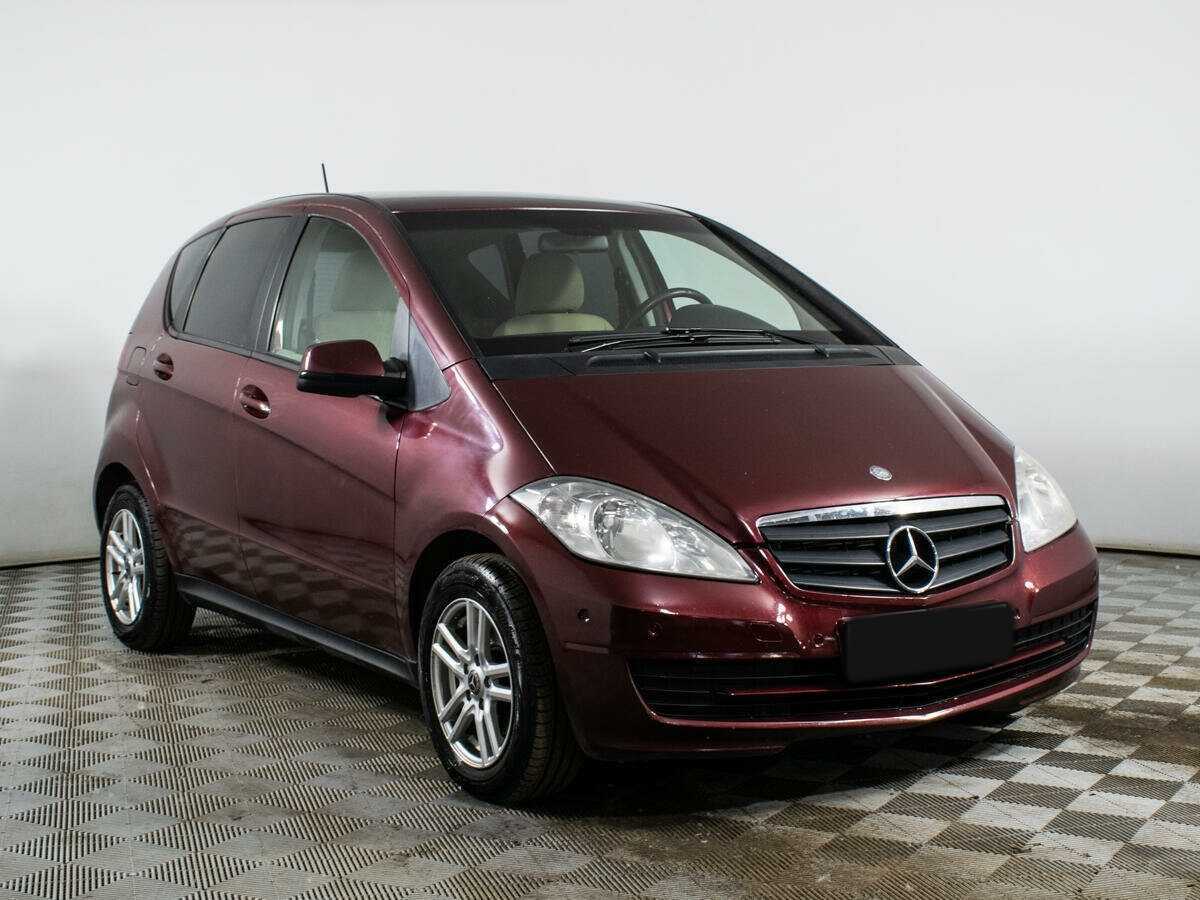 Mercedes-Benz A-Класс с пробегом — 2009 год. Фото: #2