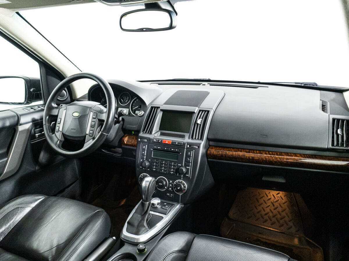 Land Rover Freelander с пробегом — 2008 год. Фото: #8