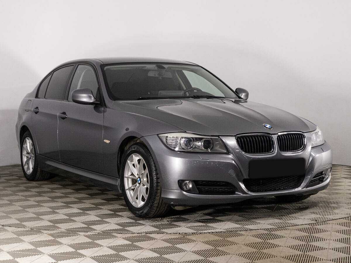 BMW 3 серии с пробегом — 2011 год. Фото: #2