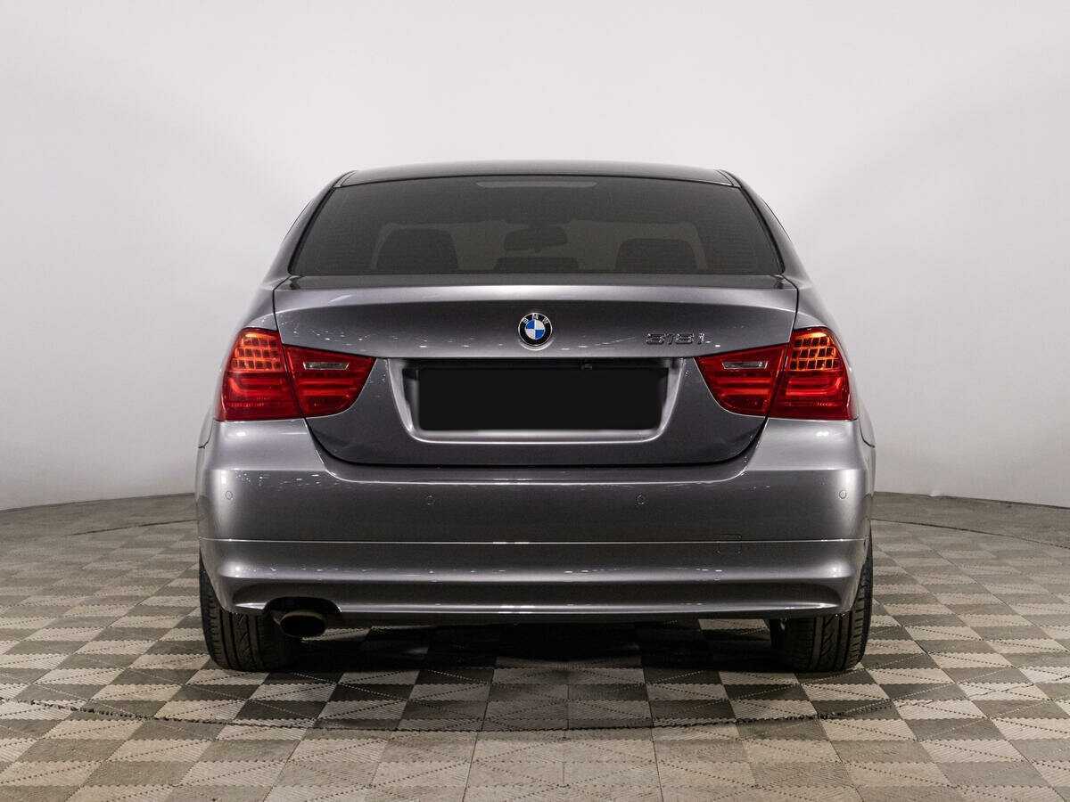 BMW 3 серии с пробегом — 2011 год. Фото: #5