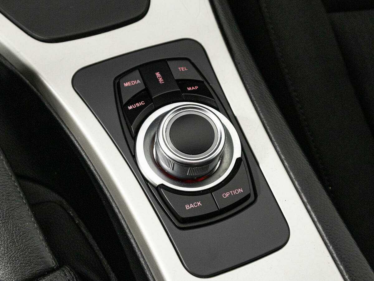 BMW 3 серии с пробегом — 2011 год. Фото: #15