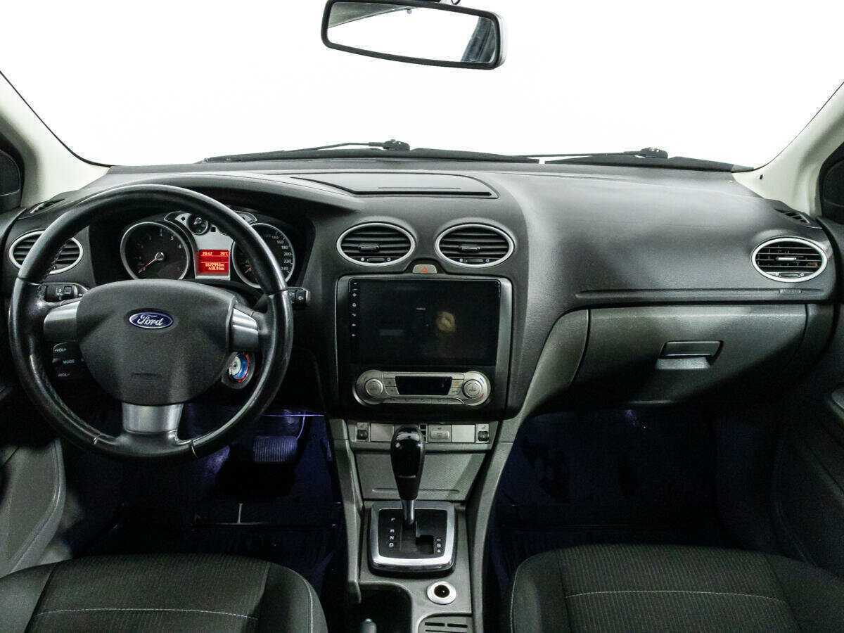 Ford Focus с пробегом — 2010 год. Фото: #12