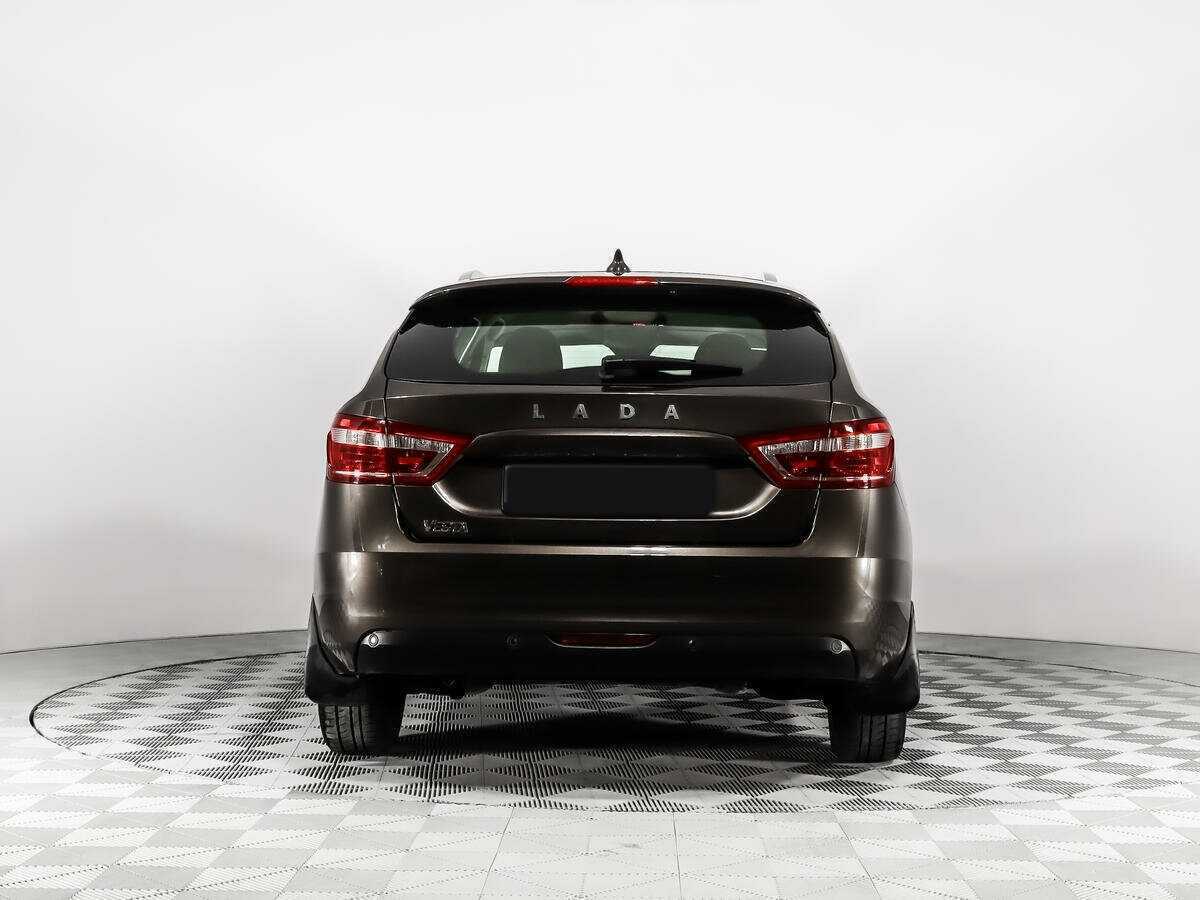 Lada (ВАЗ) Vesta с пробегом — 2019 год. Фото: #5