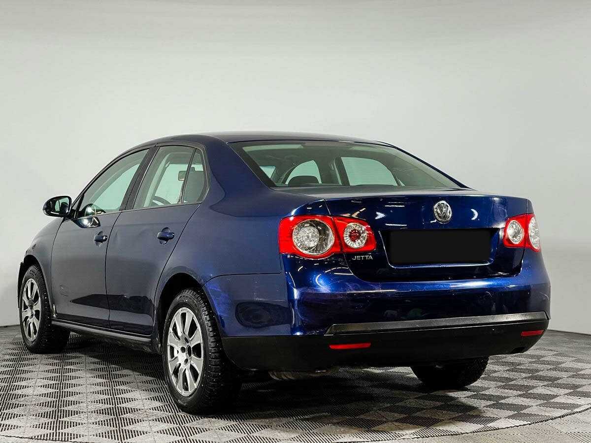 Volkswagen Jetta с пробегом — 2006 год. Фото: #5