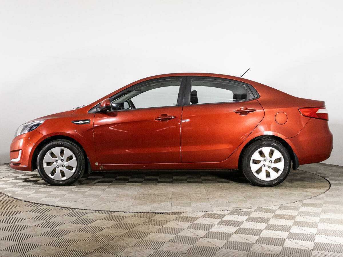 Kia Rio с пробегом — 2011 год. Фото: #7