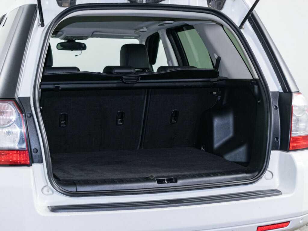 Land Rover Freelander с пробегом — 2011 год. Фото: #6