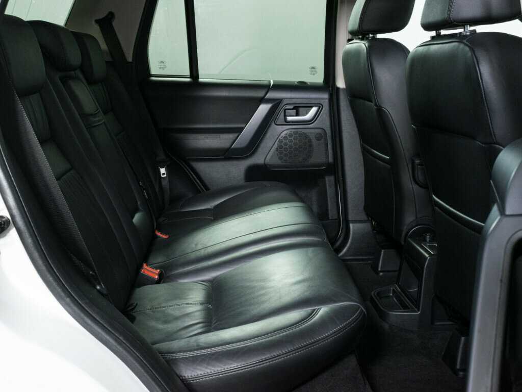 Land Rover Freelander с пробегом — 2011 год. Фото: #9