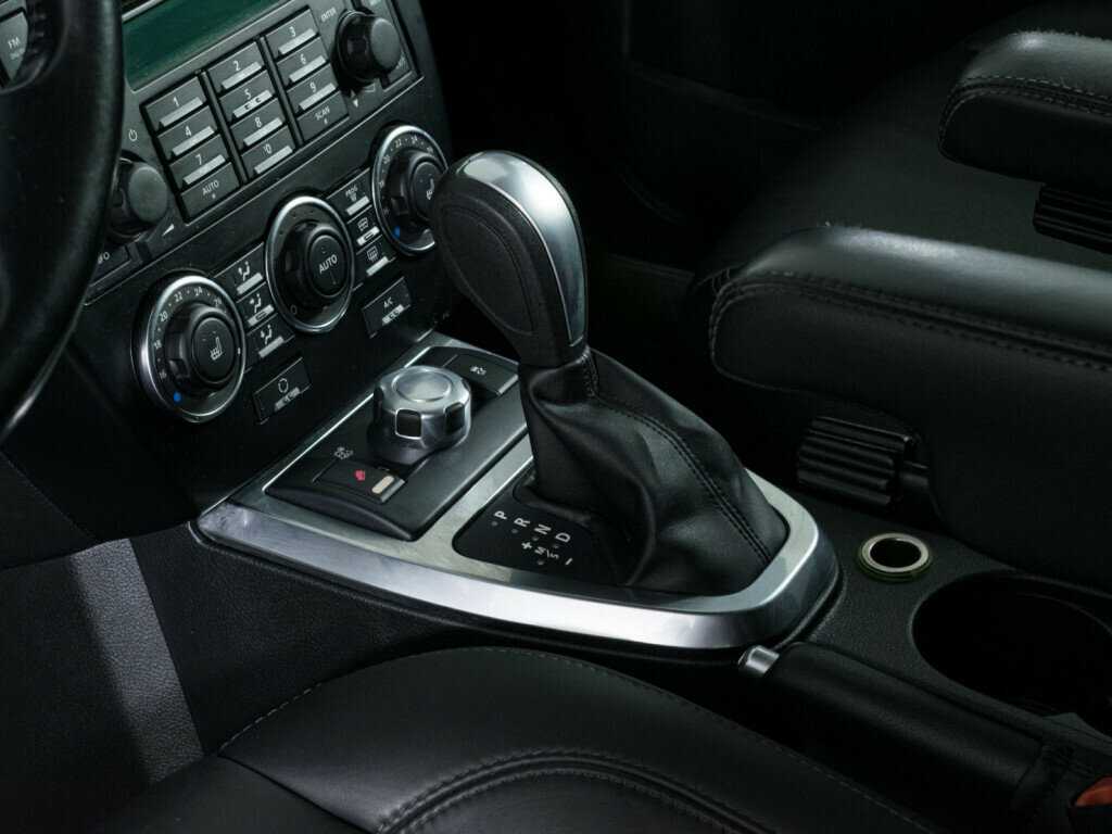 Land Rover Freelander с пробегом — 2011 год. Фото: #12