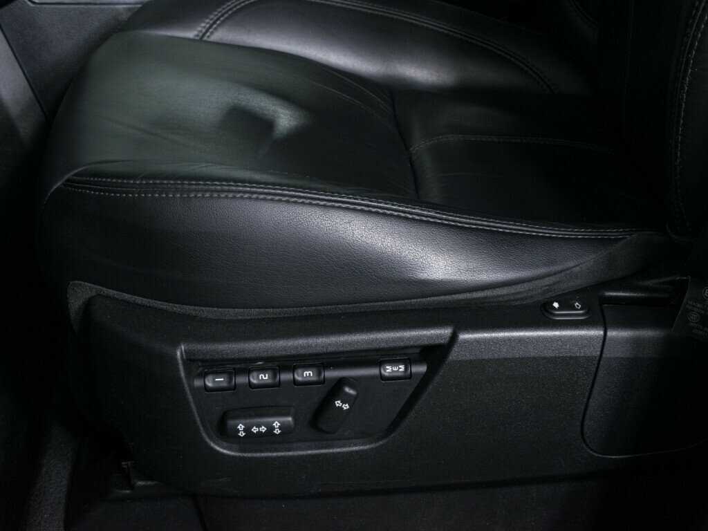 Land Rover Freelander с пробегом — 2011 год. Фото: #14