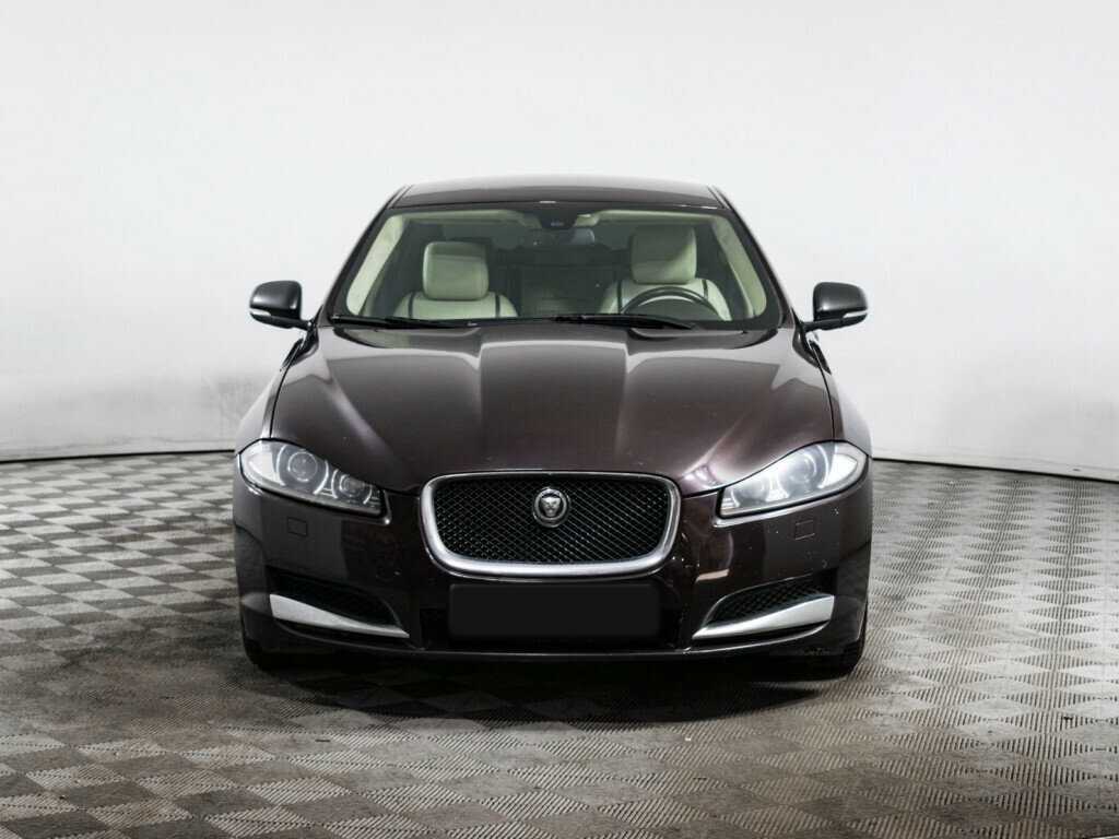 Jaguar XF с пробегом — 2011 год. Фото: #1