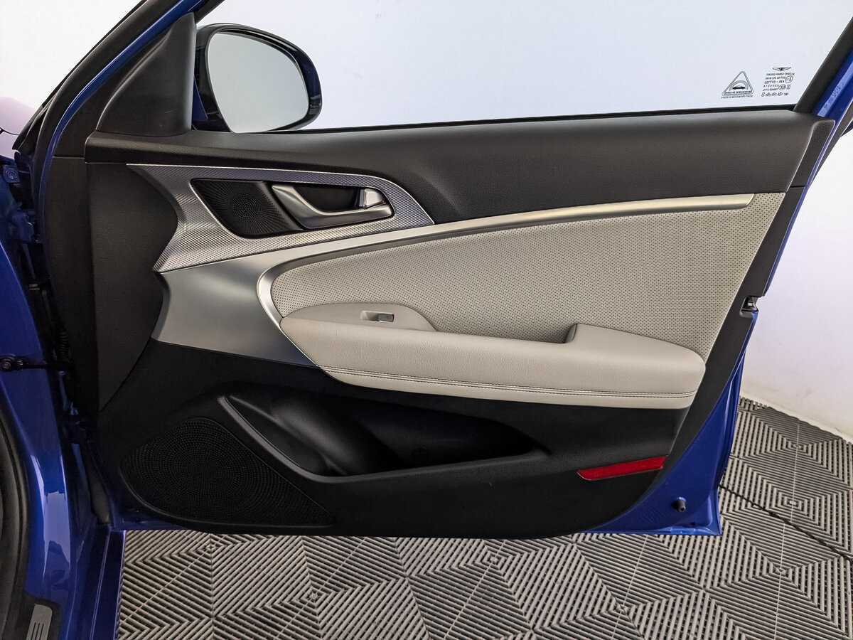 Genesis G70 с пробегом — 2022 год. Фото: #24