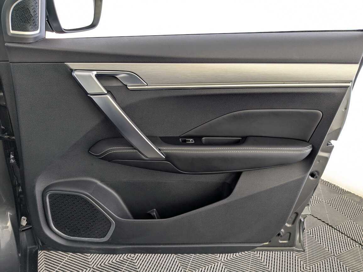 Geely Coolray с пробегом — 2022 год. Фото: #20