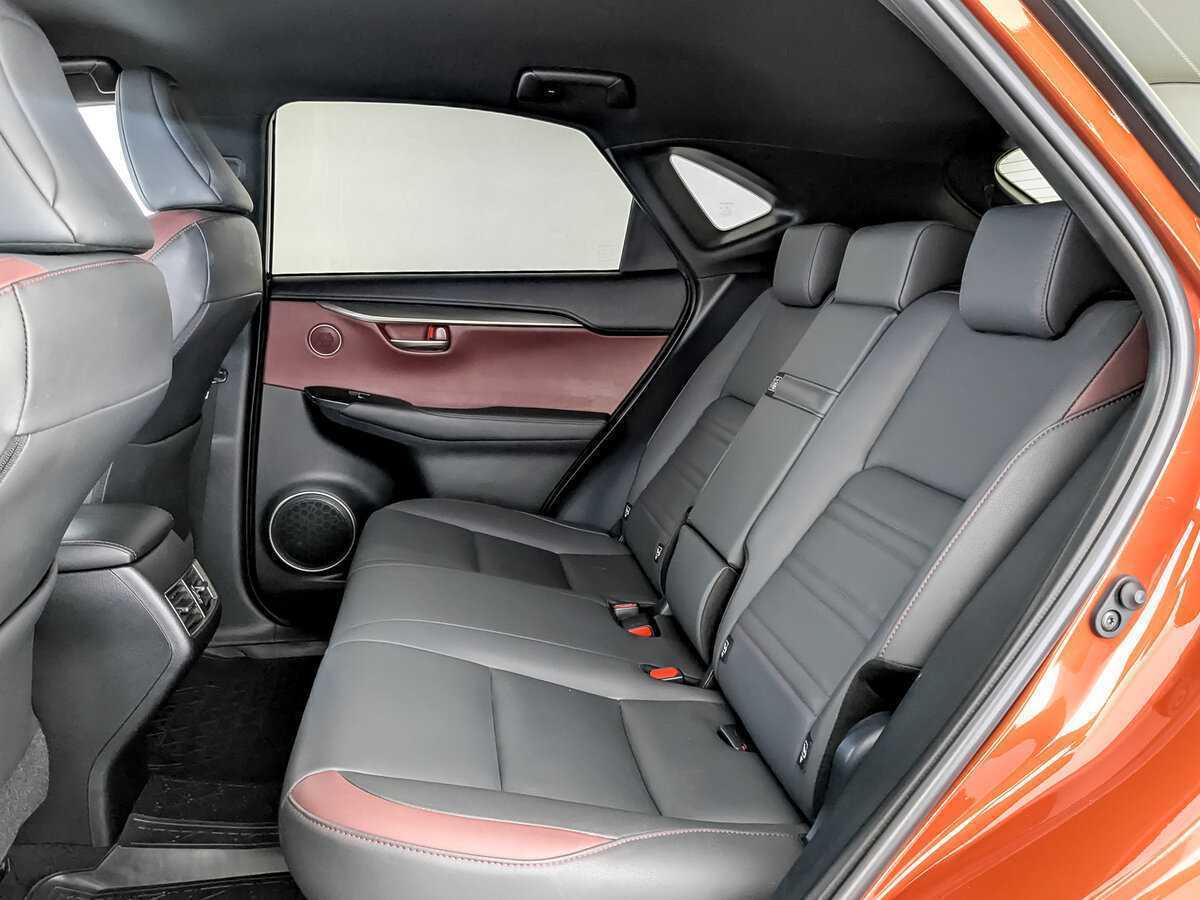 Lexus NX с пробегом — 2021 год. Фото: #11