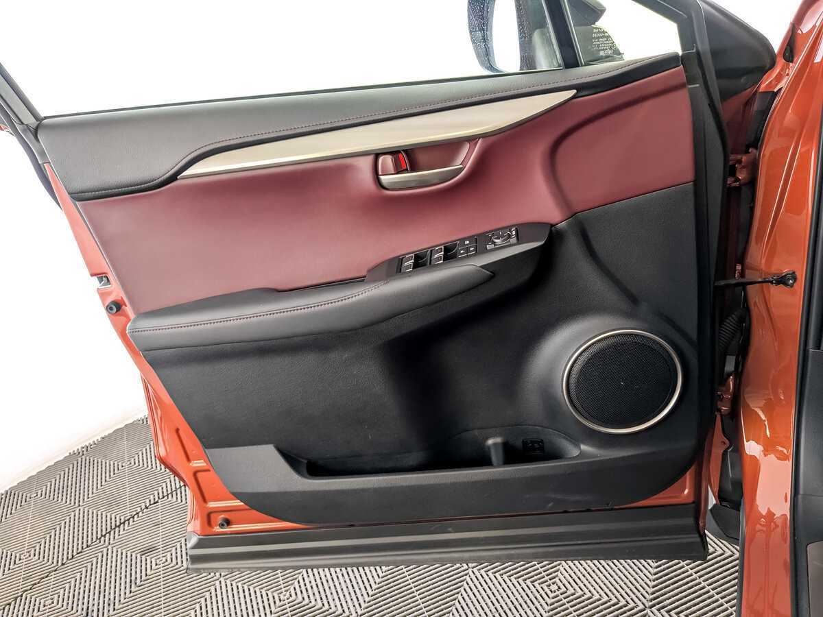 Lexus NX с пробегом — 2021 год. Фото: #17