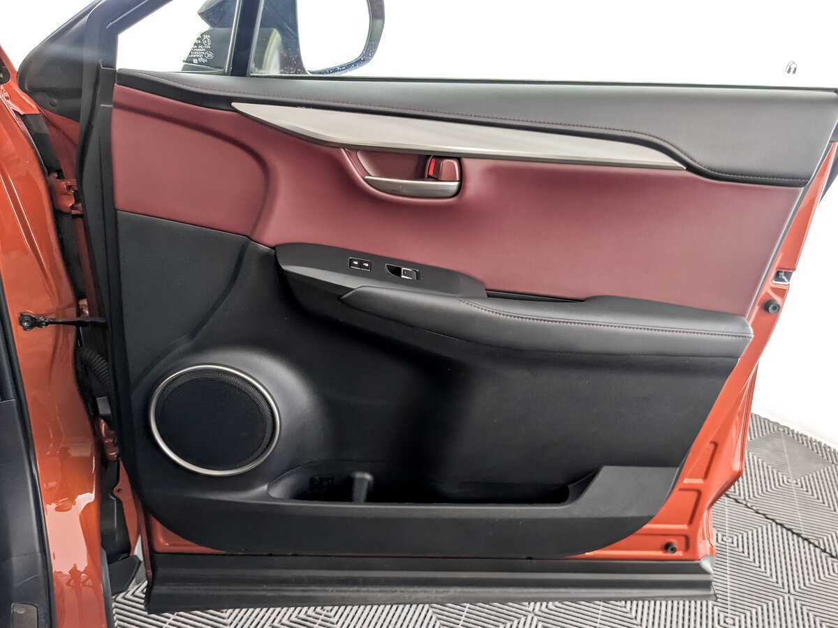 Lexus NX с пробегом — 2021 год. Фото: #22