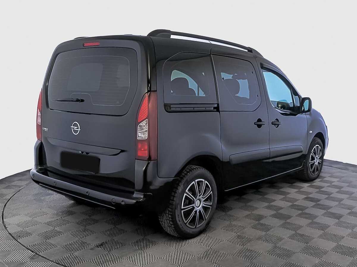 Opel Combo с пробегом — 2021 год. Фото: #4