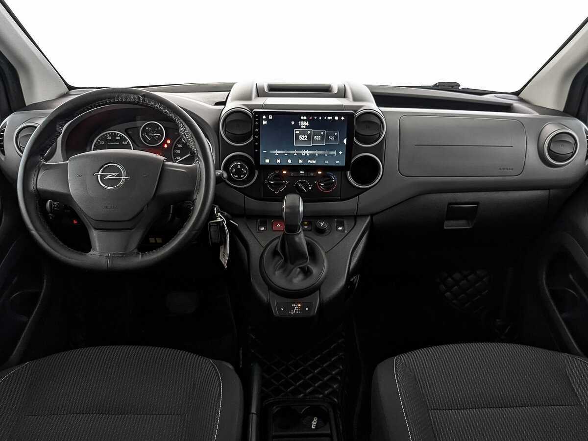 Opel Combo с пробегом — 2021 год. Фото: #13