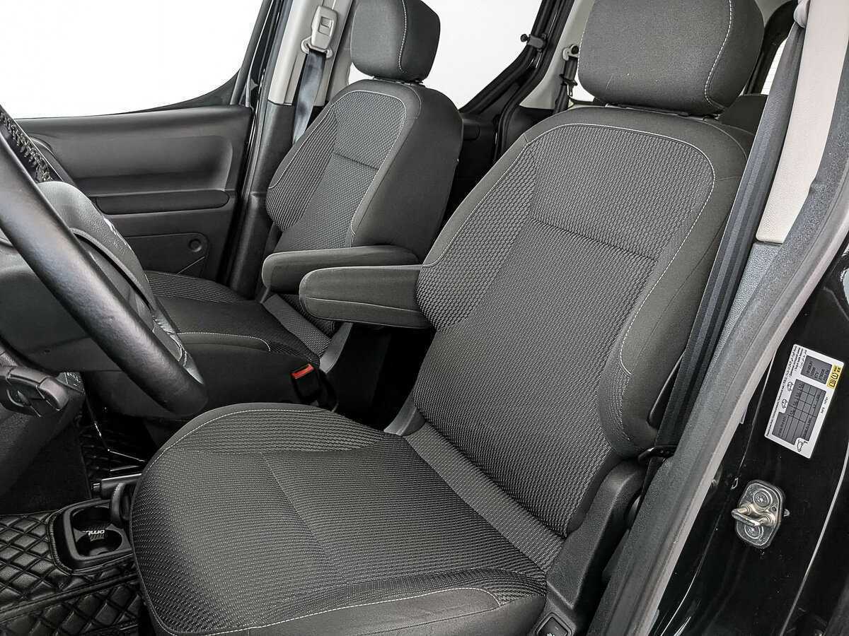 Opel Combo с пробегом — 2021 год. Фото: #19