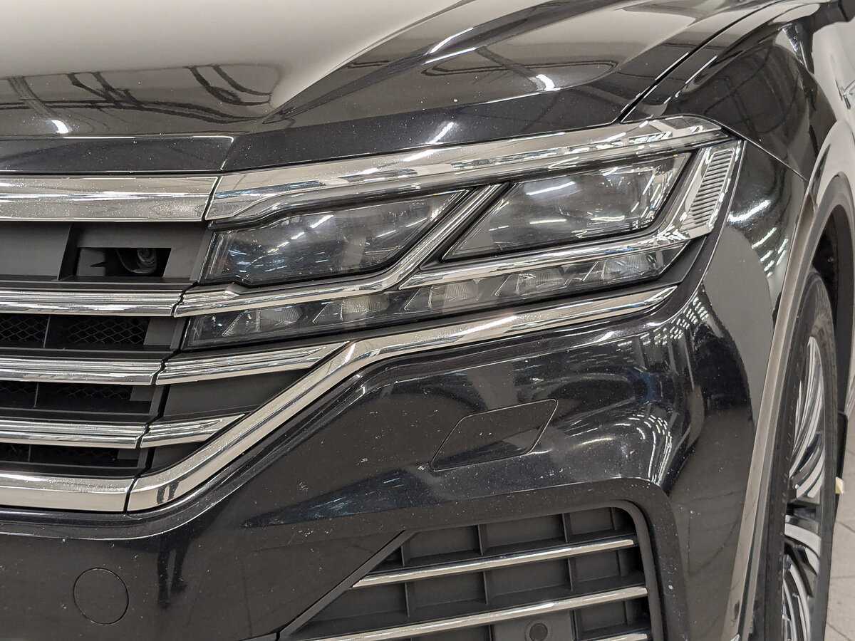 Volkswagen Touareg с пробегом — 2020 год. Фото: #10