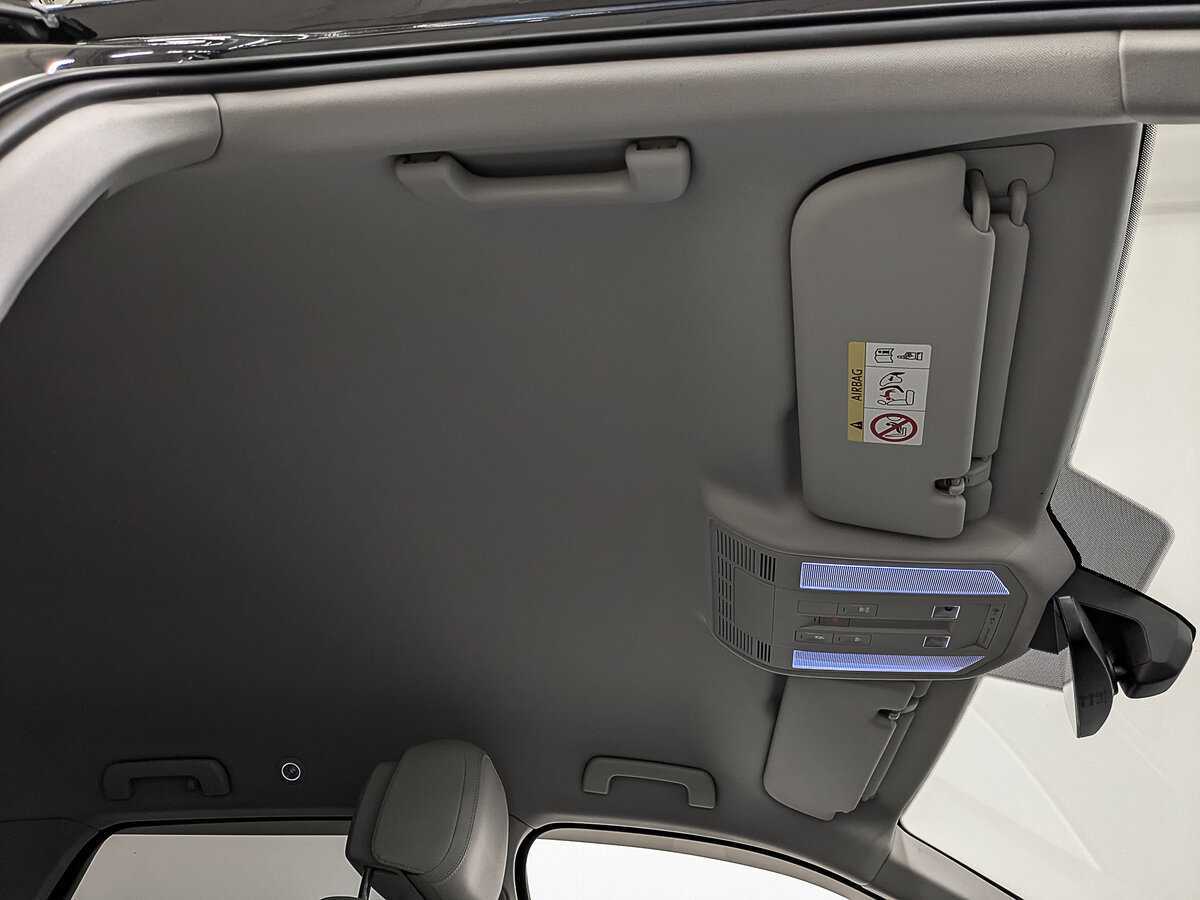 Volkswagen Touareg с пробегом — 2020 год. Фото: #22