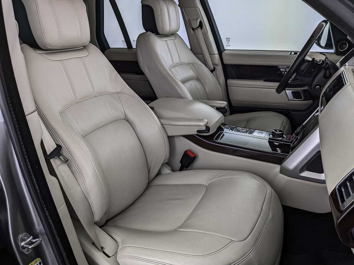 Land Rover Range Rover с пробегом — 2019 год. Фото: #21