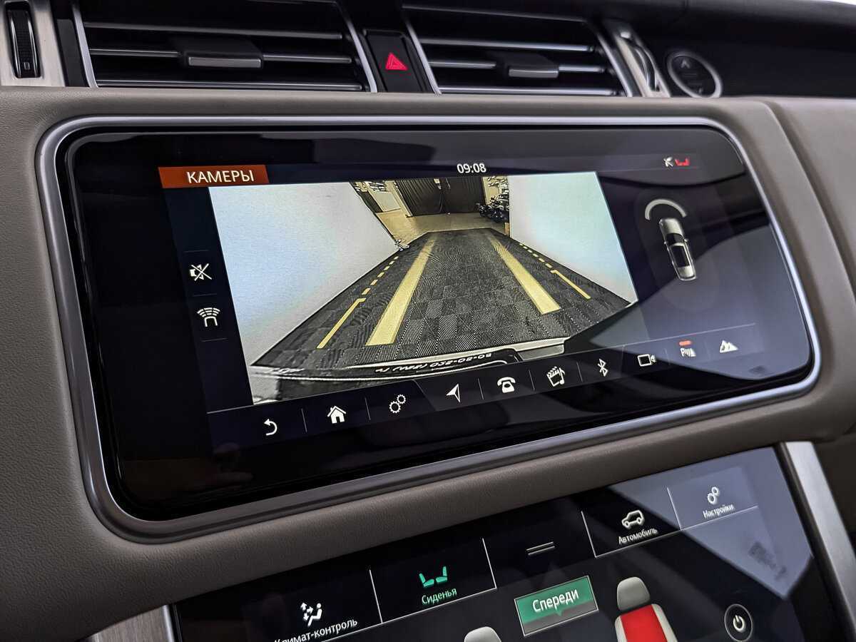 Land Rover Range Rover с пробегом — 2019 год. Фото: #26