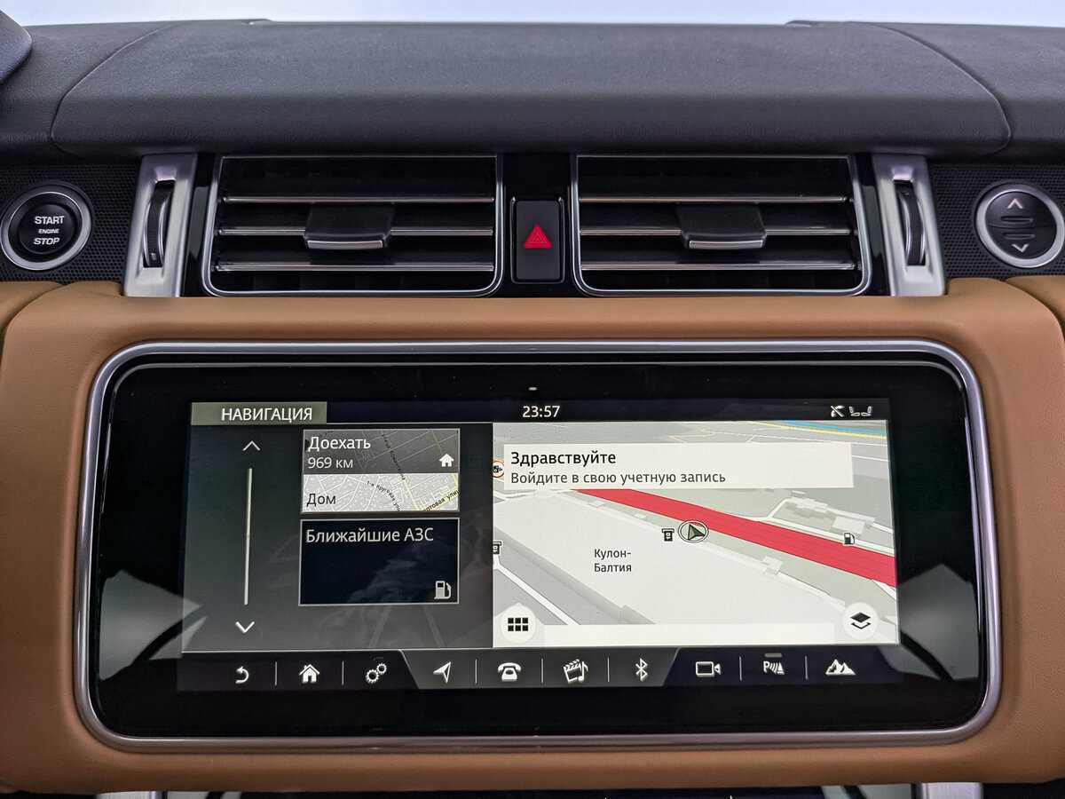 Land Rover Range Rover с пробегом — 2021 год. Фото: #23