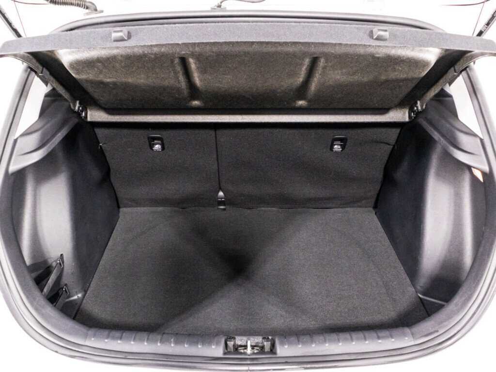 Kia Rio с пробегом — 2021 год. Фото: #15