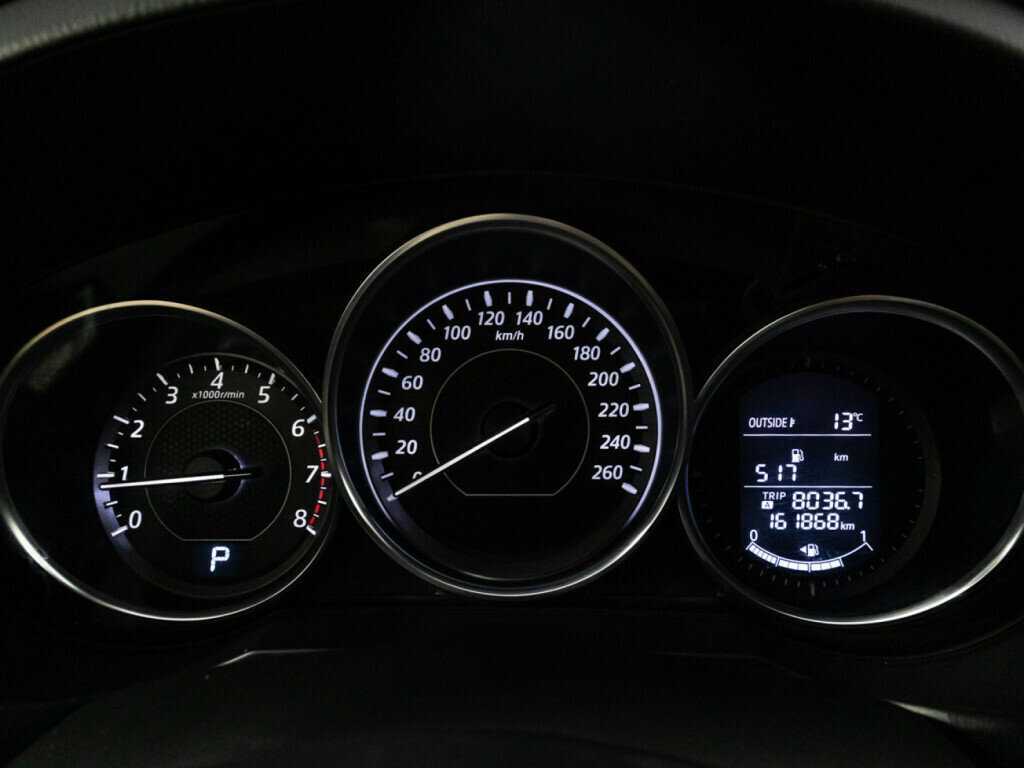 Mazda 6 с пробегом — 2013 год. Фото: #11