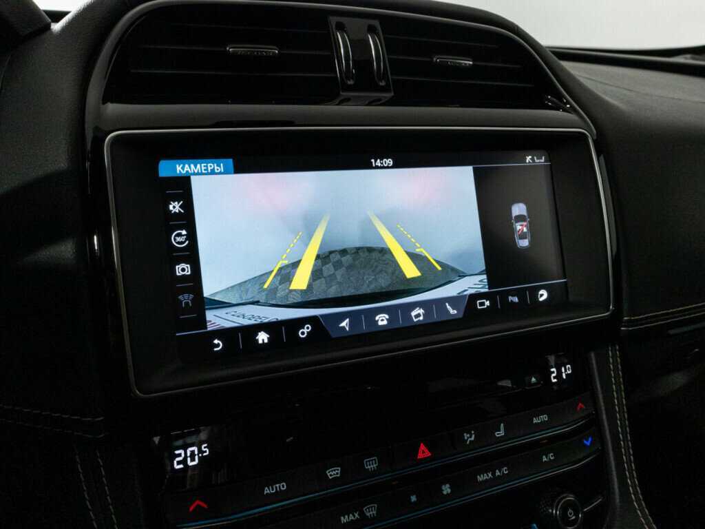 Jaguar F-Pace с пробегом — 2016 год. Фото: #16