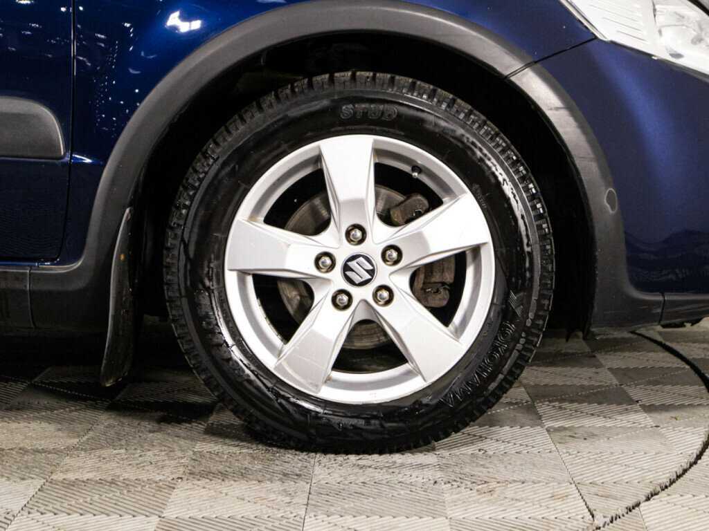 Suzuki SX4 с пробегом — 2010 год. Фото: #15
