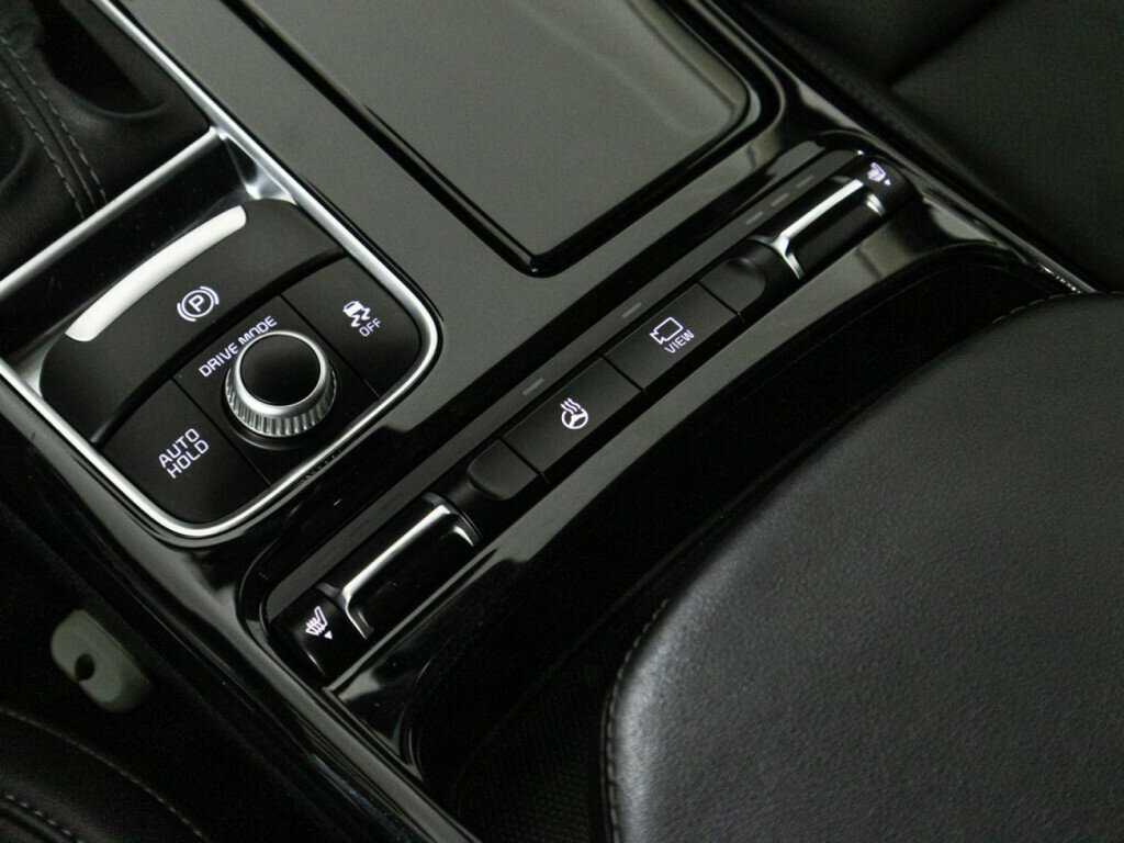 Kia Stinger с пробегом — 2019 год. Фото: #17