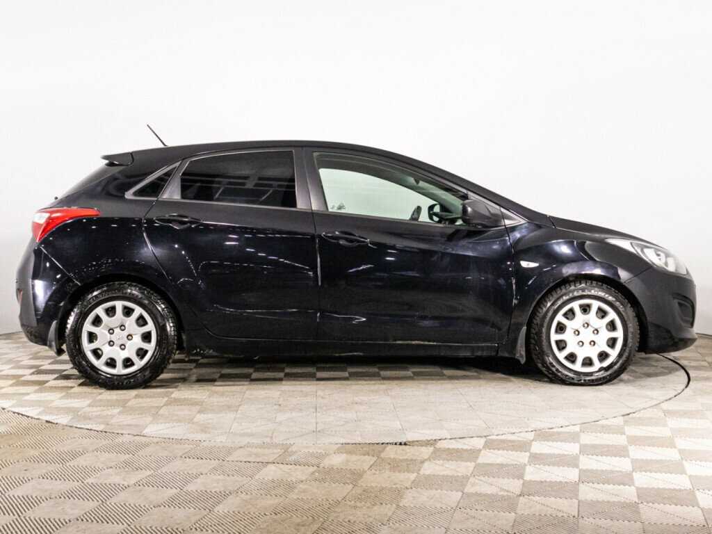 Hyundai i30 с пробегом — 2014 год. Фото: #3