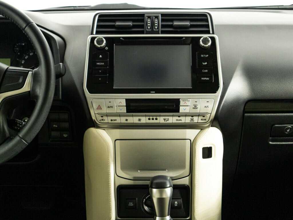 Toyota Land Cruiser Prado с пробегом — 2019 год. Фото: #11