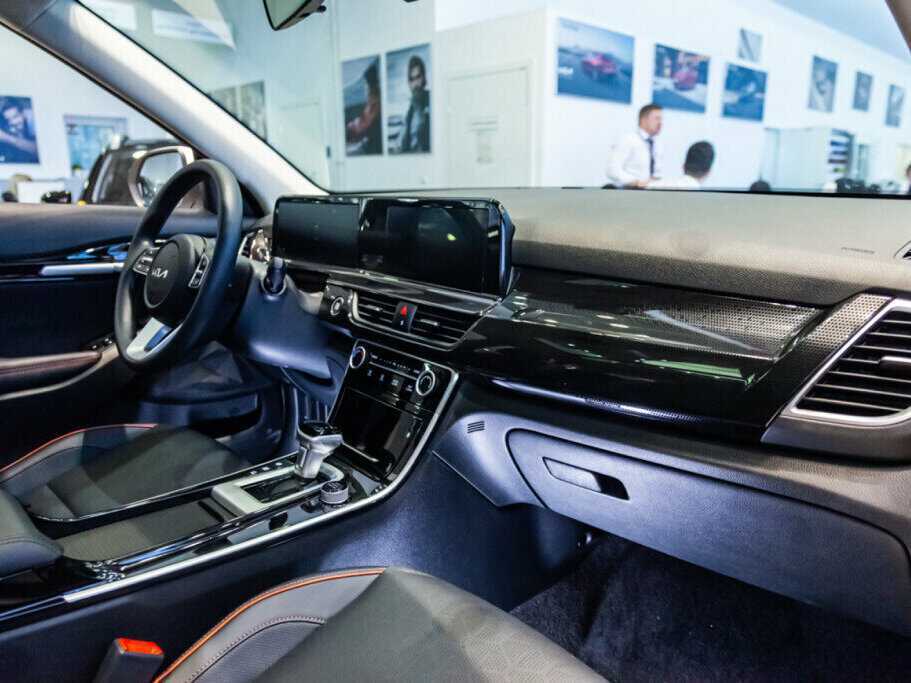 Kia Seltos с пробегом — 2024 год. Фото: #6