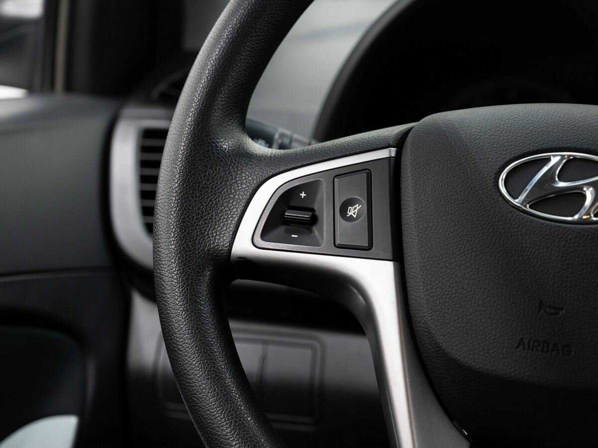 Hyundai Solaris с пробегом — 2016 год. Фото: #15