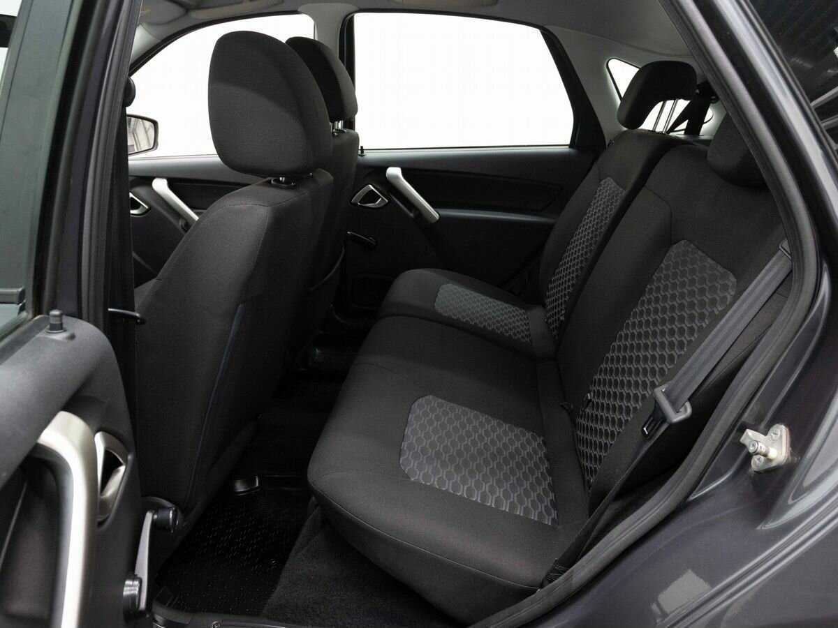 Lada (ВАЗ) Granta с пробегом — 2019 год. Фото: #8