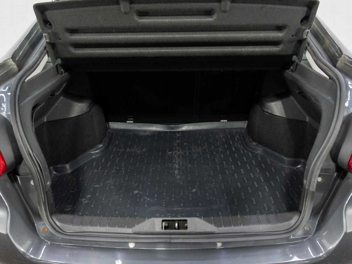 Lada (ВАЗ) Granta с пробегом — 2019 год. Фото: #20