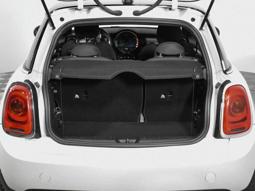 Mini Hatch с пробегом — 2014 год. Фото: #13