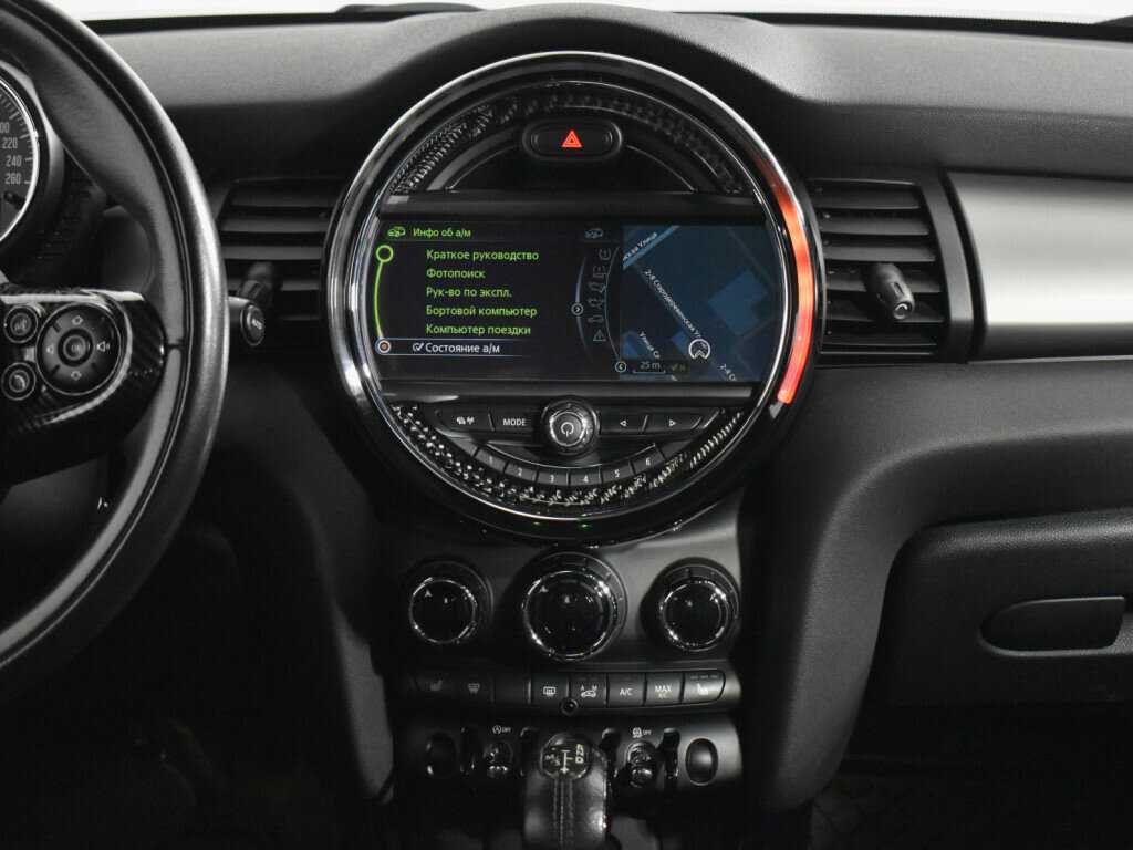 Mini Hatch с пробегом — 2014 год. Фото: #15