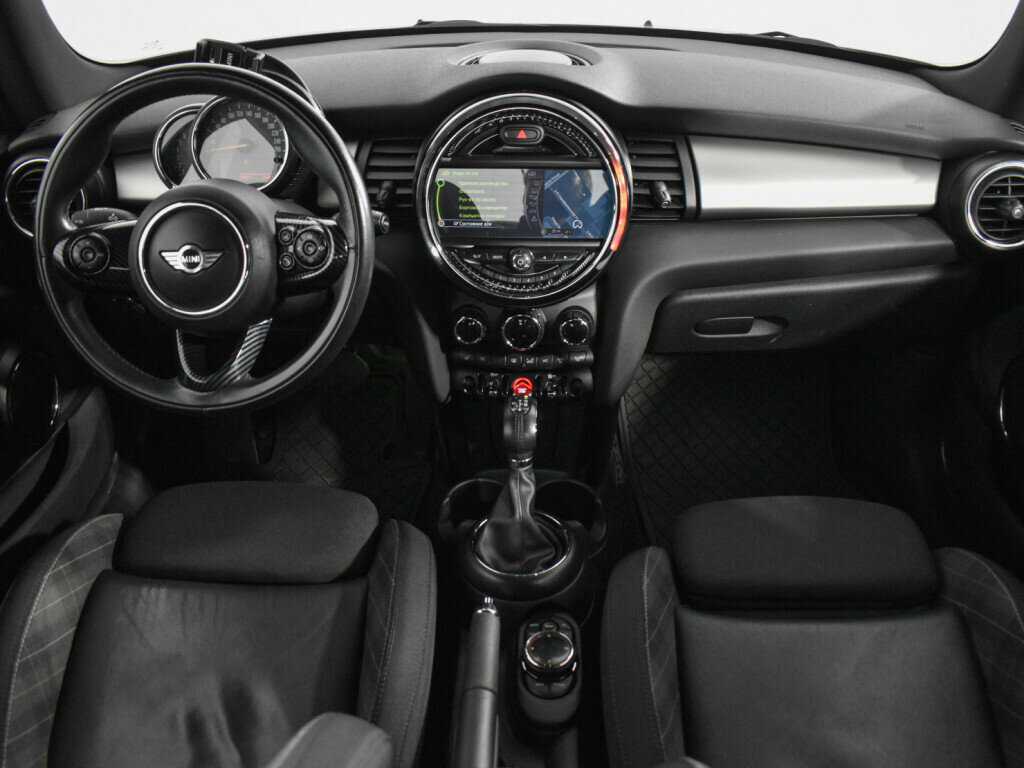 Mini Hatch с пробегом — 2014 год. Фото: #16