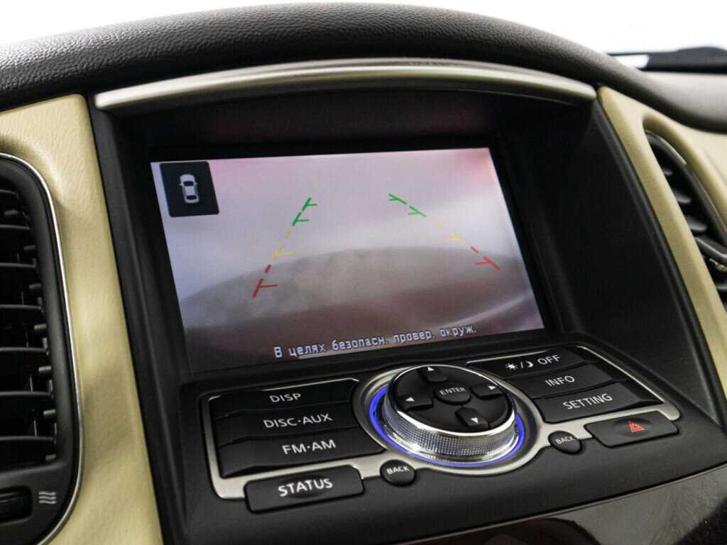 Infiniti QX50 с пробегом — 2016 год. Фото: #19