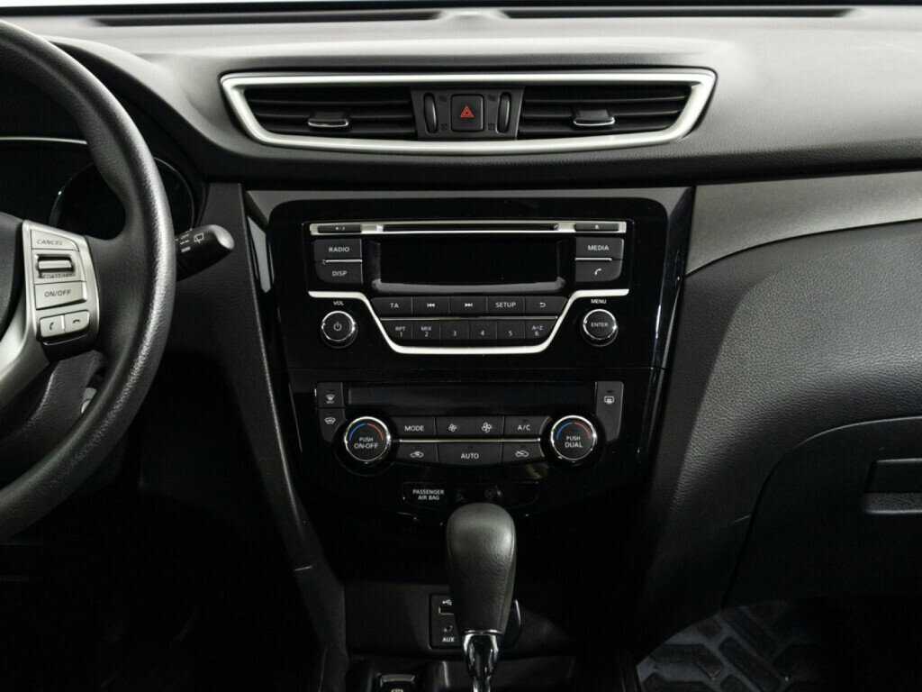 Nissan X-Trail с пробегом — 2015 год. Фото: #13