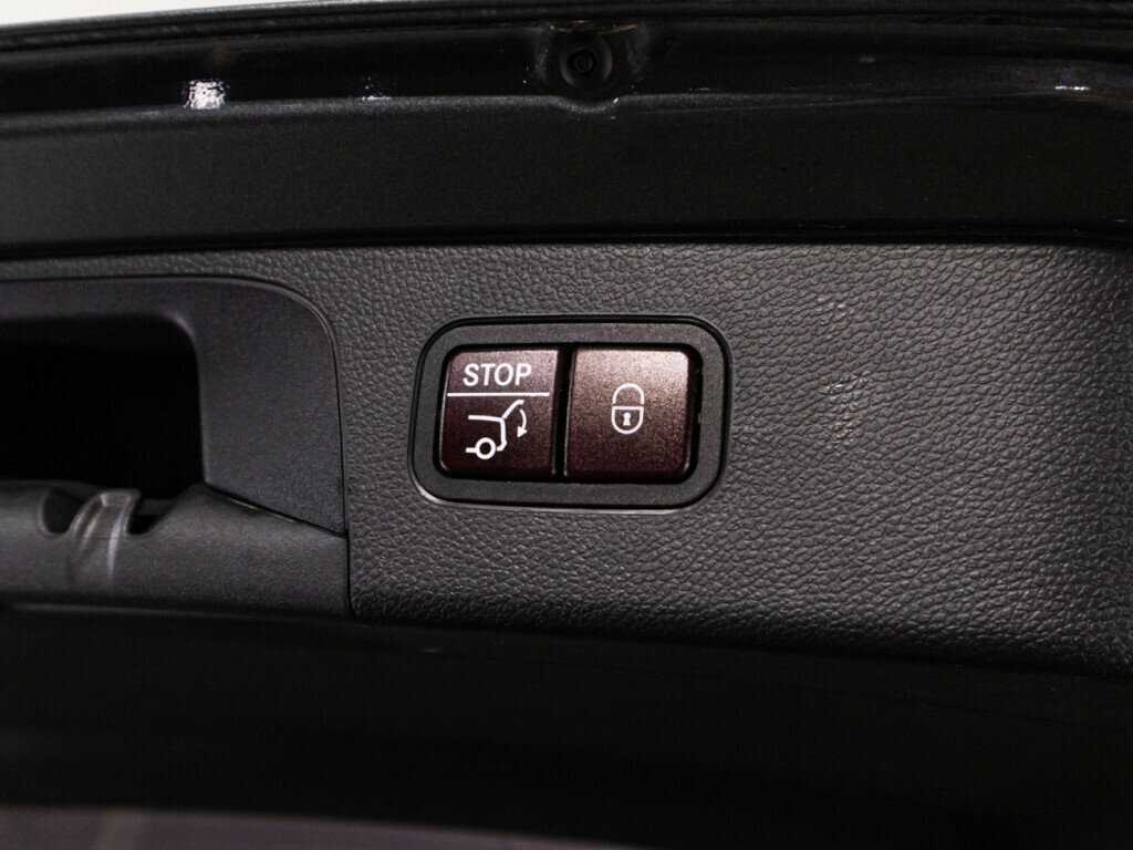 Mercedes-Benz GLC с пробегом — 2018 год. Фото: #15